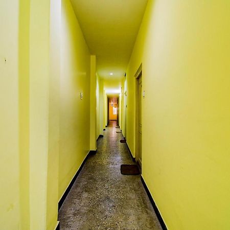 מלון דיברוגר Spot On 80135 Gopala Residency מראה חיצוני תמונה
